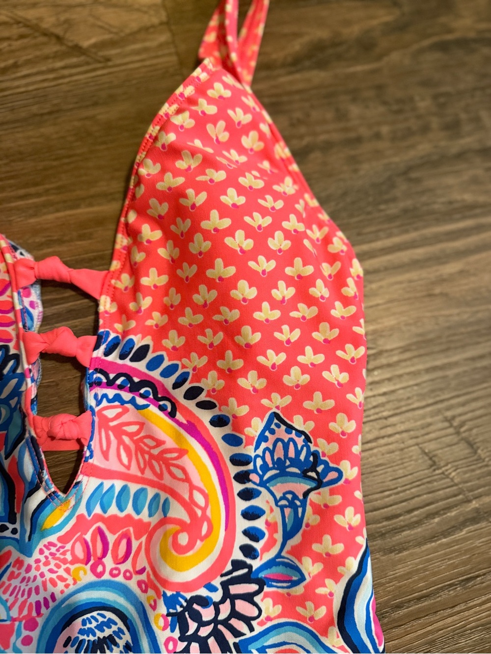 Lilly Pulitzer Jaspen one piece in the Coral Spritz Beach Bungalow. Sz 2 - Picture 3 of 5